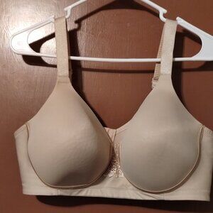 Vanity Fair 44C Beige/NUDE BEAUTY BACK WIRELESS WIREFREE SMOOTHING Bra 71380